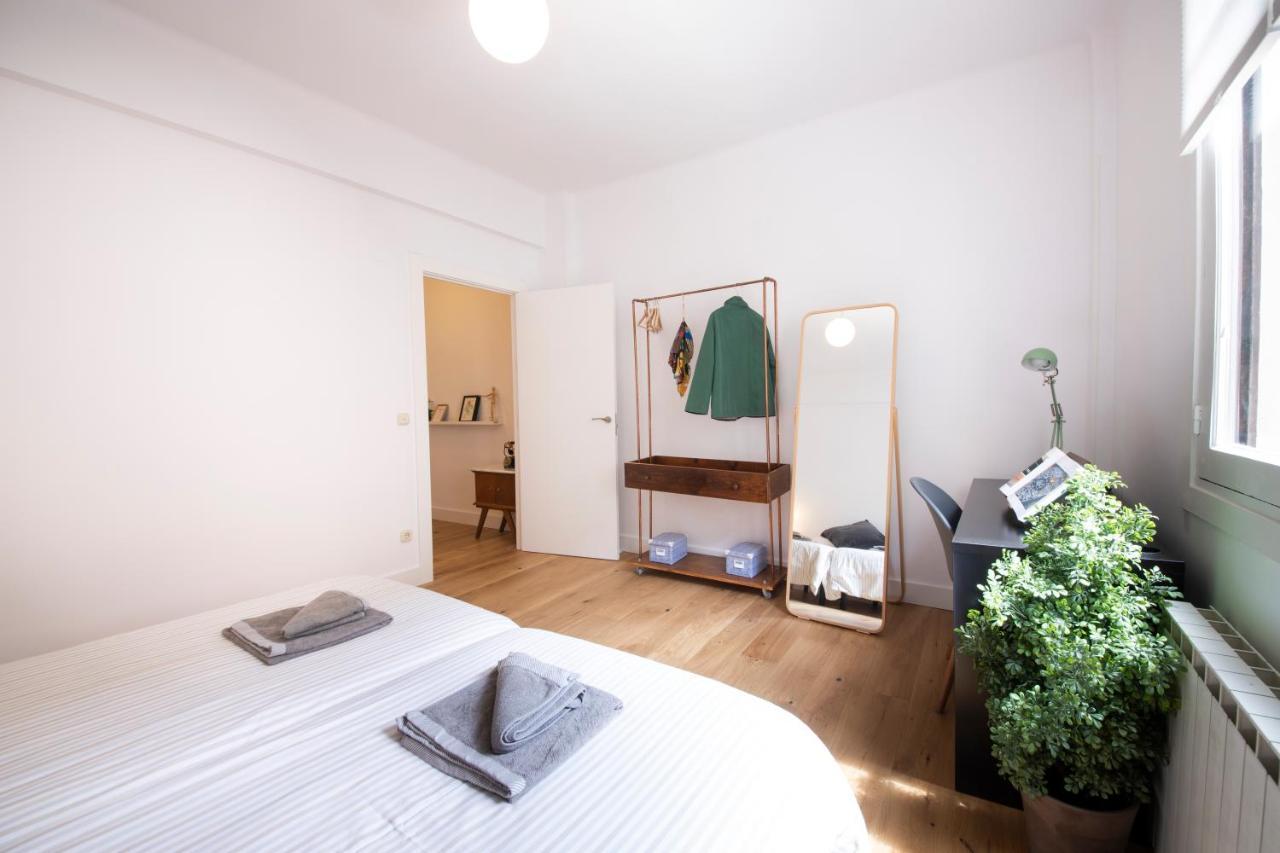 Casa Playa Zurriola-Aviso-Obras En La Fachada Del Patio Hasta Mayo O Junio-No Ha Habido Quejas Por El Ruido-Precio Bajo- House Playa Zurriola-Warning-Works On The Facade Of The Patio Until May Or June-There Have Been No Noise Complaints- Low Price San Sebastian Ngoại thất bức ảnh